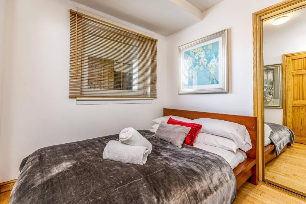 Fresh, Modern West End Apartment Beside Hydro, Glasgow